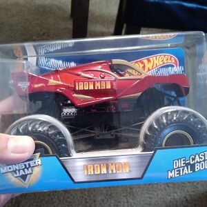 Hot Wheels Iron Man Die-Cast Monster Truck RARE FIND!!
